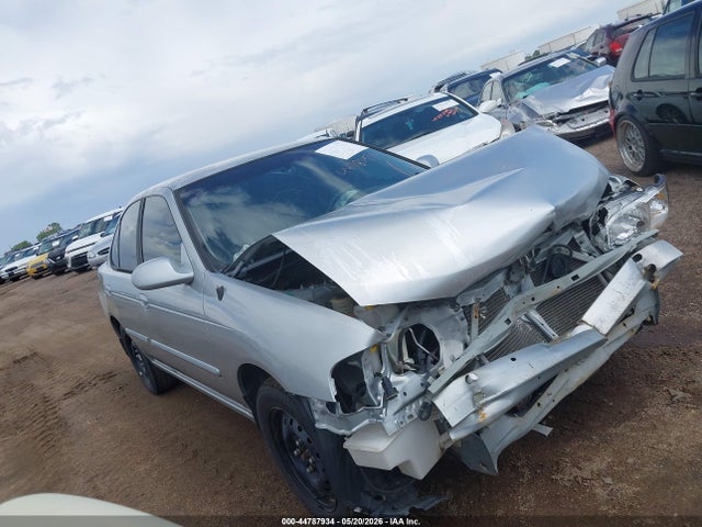 Salvage Nissan Sentra Image