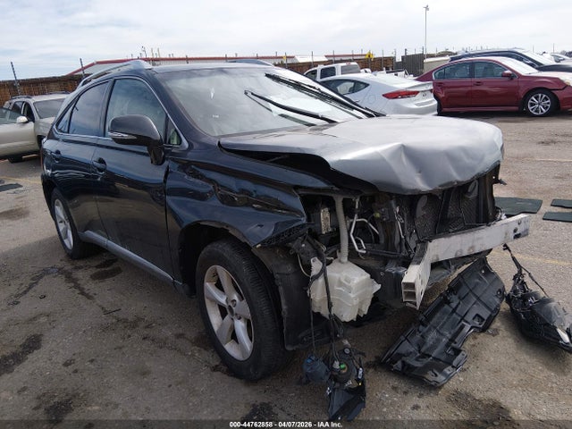 Salvage Lexus RX Image