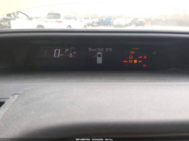 Toyota Prius c Two