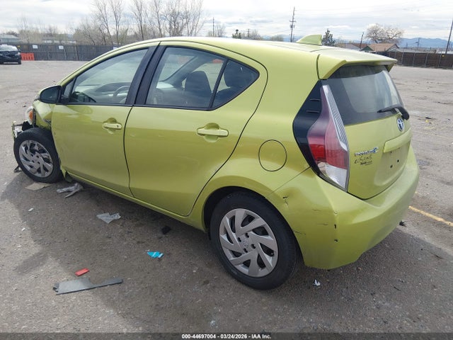 Toyota Prius c Two