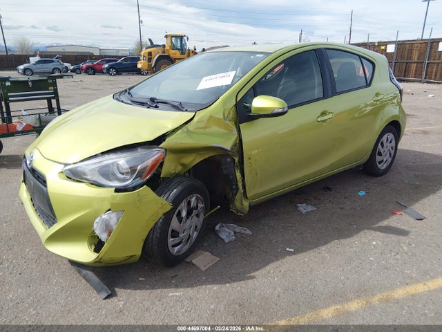 Toyota Prius c Two