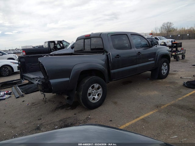 Toyota Tacoma Base V6