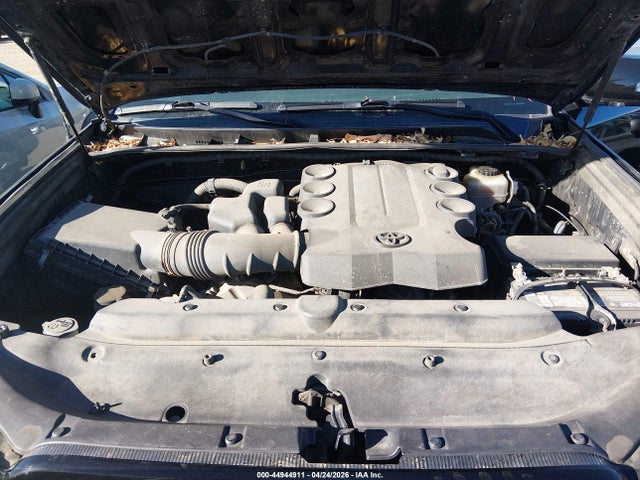 Toyota 4Runner Sr5 V6