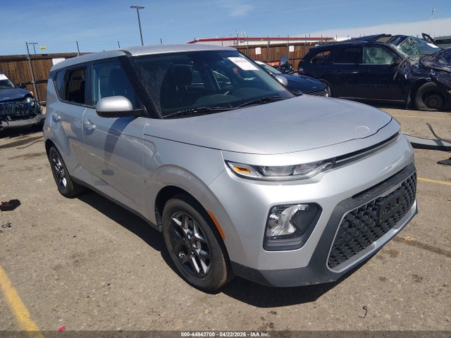 Salvage Kia Soul Image