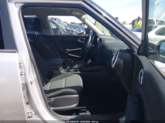 Kia Soul S