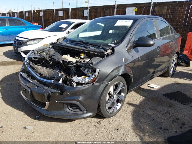 Chevrolet Sonic Premier Auto
