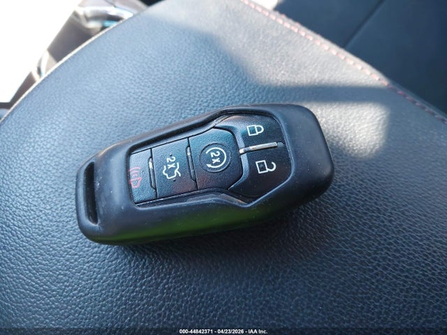 Ford Explorer Sport