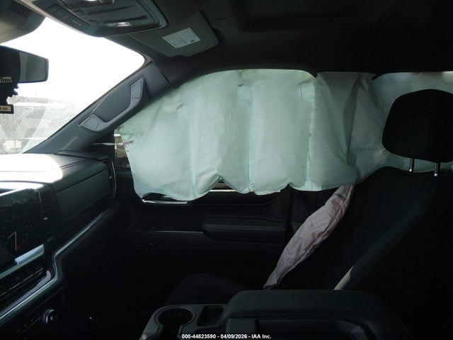 GMC Sierra 1500 2wd  Short Box Elevation