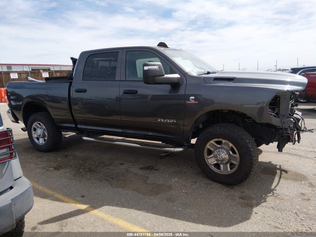 Ram 2500 Tradesman  4x4 6'4 Box