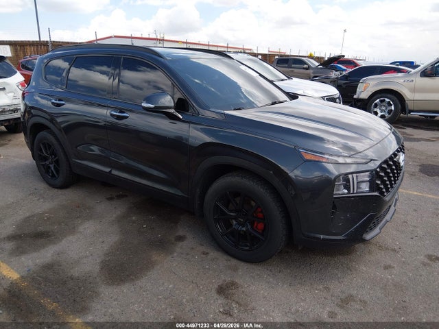 Salvage Hyundai SANTA FE Image