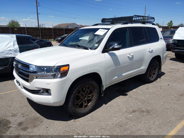 Toyota Land Cruiser Heritage Edition