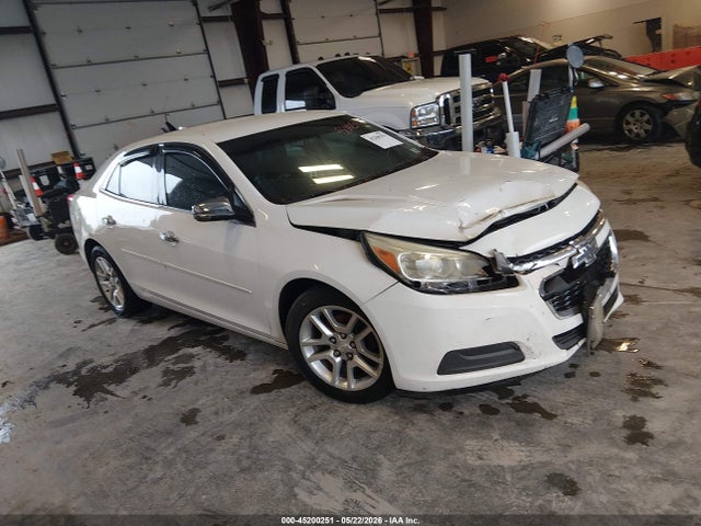 Salvage Chevrolet Malibu Image