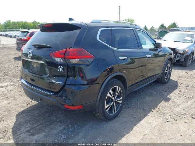 Nissan Rogue Sv