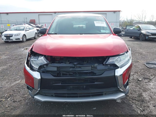 Mitsubishi Outlander Es