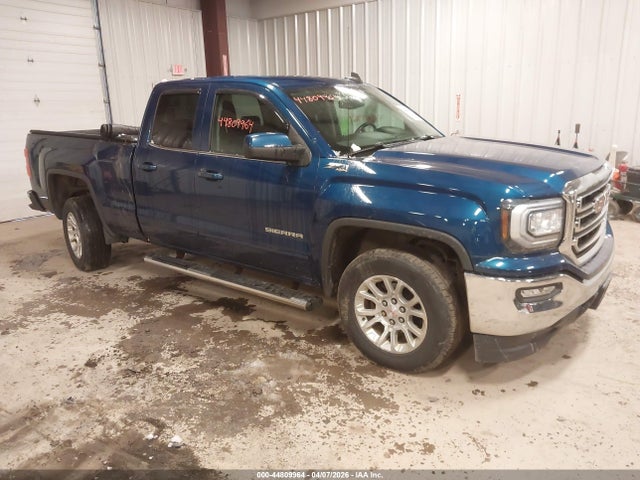 Salvage GMC Sierra 1500 Image