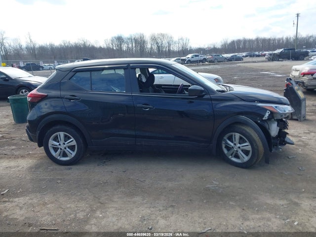 Nissan Kicks S Xtronic Cvt