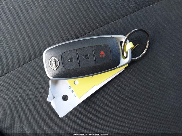 Nissan Kicks S Xtronic Cvt