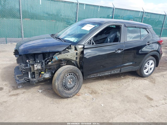 Nissan Kicks S Xtronic Cvt