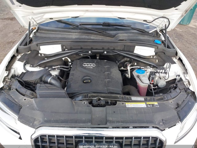 Audi Q5 2.0t Premium