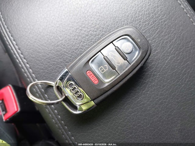 Audi Q5 2.0t Premium