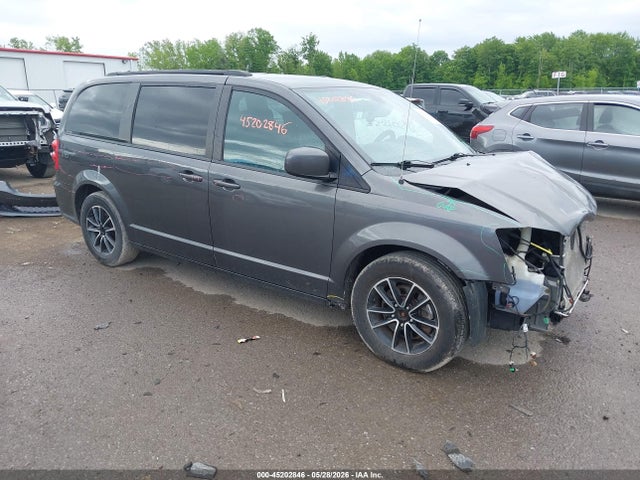 Salvage Dodge Grand Caravan Image