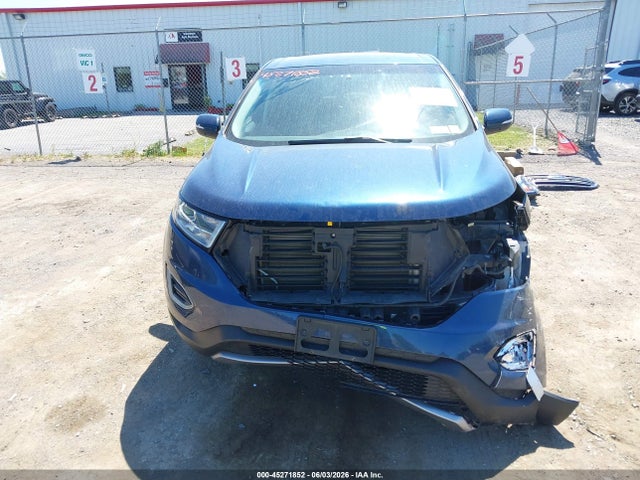 Ford Edge Titanium