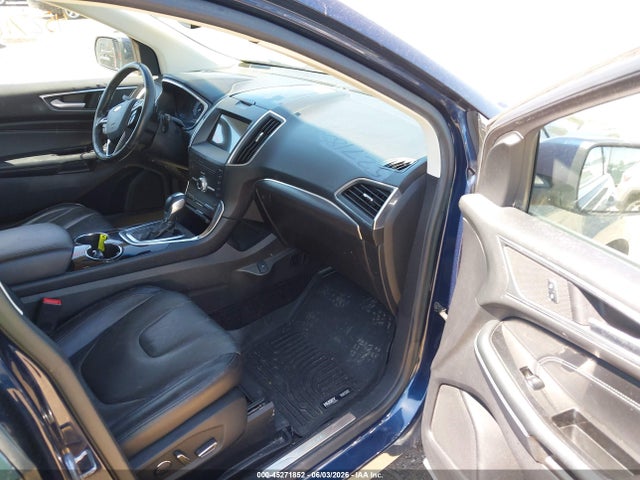 Ford Edge Titanium