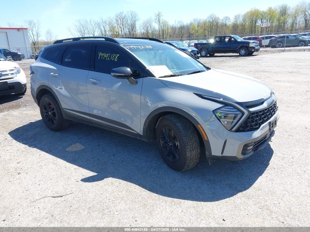 Salvage Kia Sportage Image