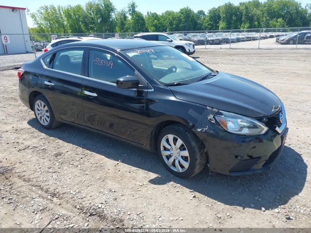 Salvage Nissan Sentra Image