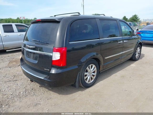 Chrysler Town & Country Limited Platinum