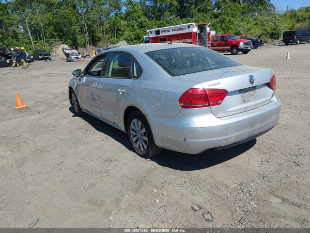 Volkswagen Passat S