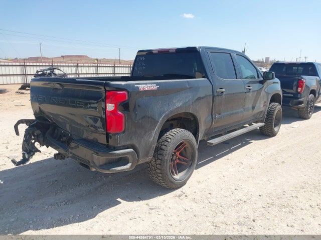 Chevrolet Silverado 1500 4wd  Short Bed Custom Trail Boss