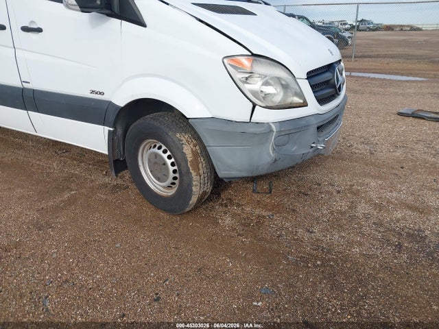 Mercedes-Benz Sprinter 2500 Normal Roof