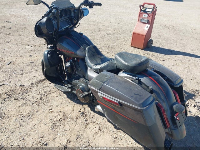Harley-Davidson Flhxse Cvo Street Glide
