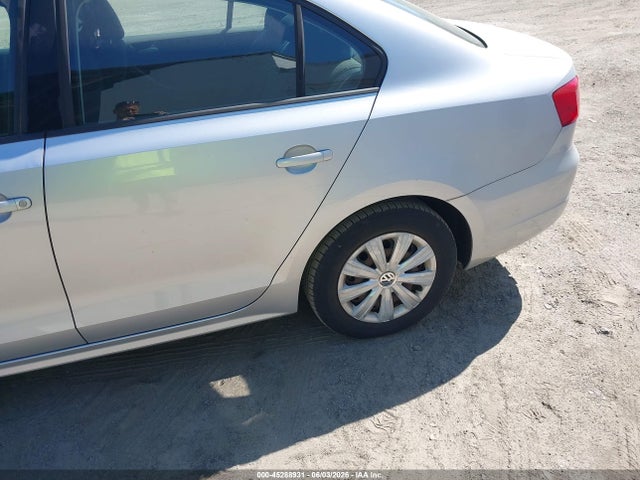 Volkswagen Jetta 2.0l S