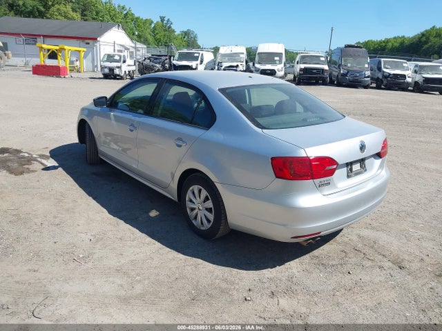 Volkswagen Jetta 2.0l S