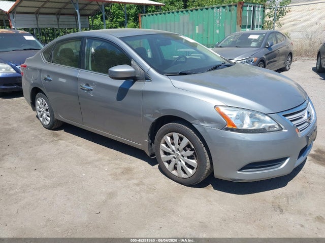 Salvage Nissan Sentra Image