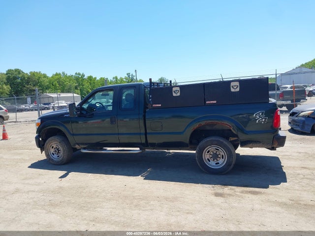 Ford F-250 Xl