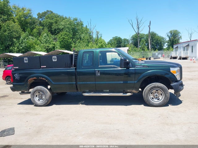 Ford F-250 Xl