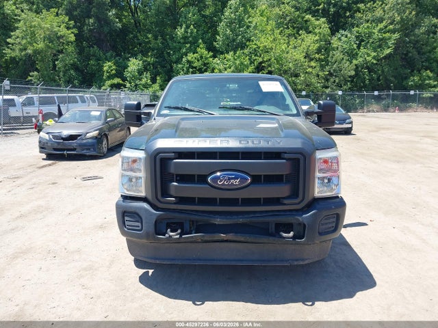 Ford F-250 Xl