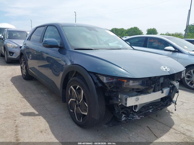 Salvage Hyundai Ioniq Image