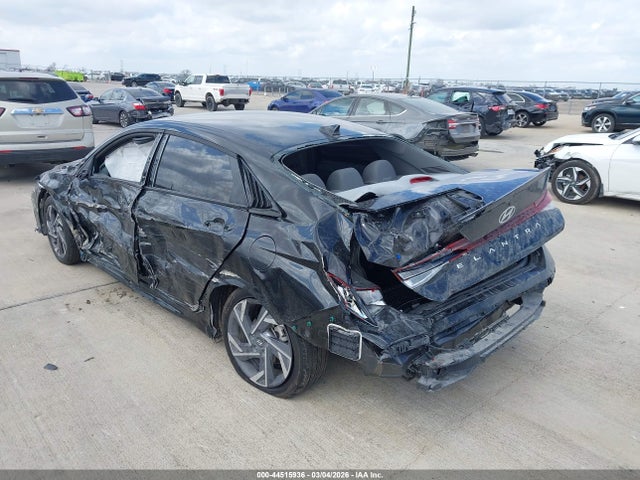 Hyundai ELANTRA Sel Sport