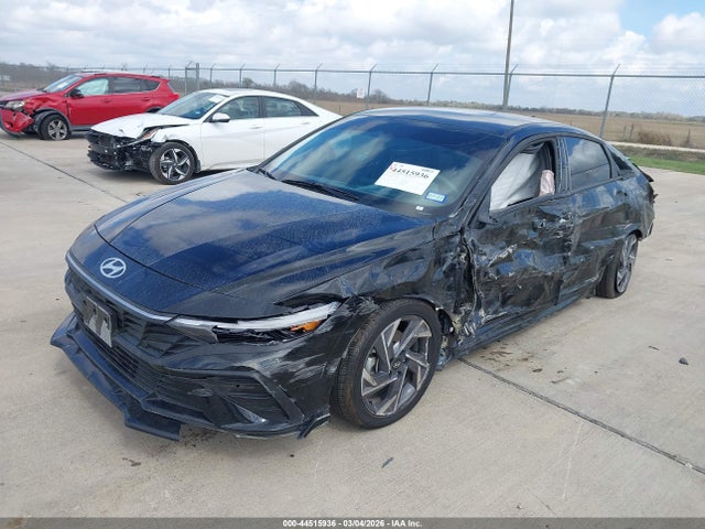 Hyundai ELANTRA Sel Sport