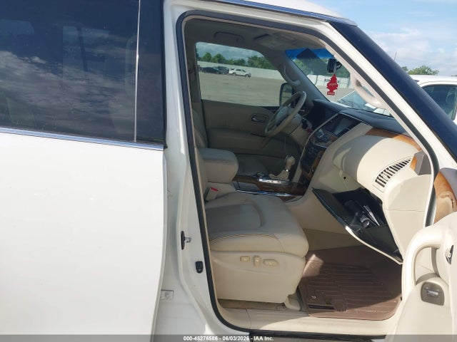 INFINITI Qx