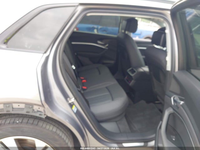 Audi e-tron Premium Quattro