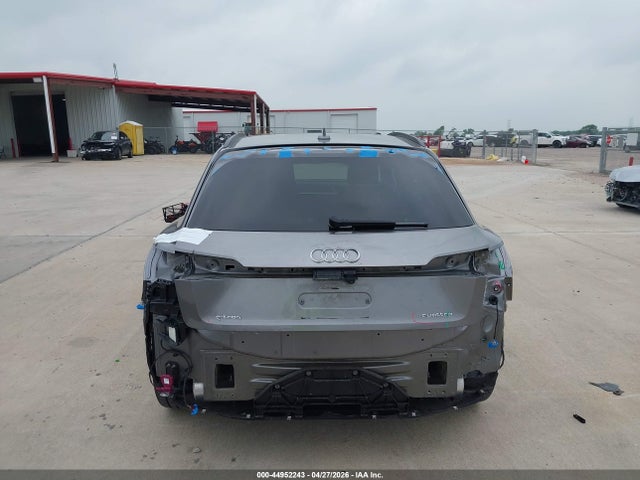 Audi e-tron Premium Quattro