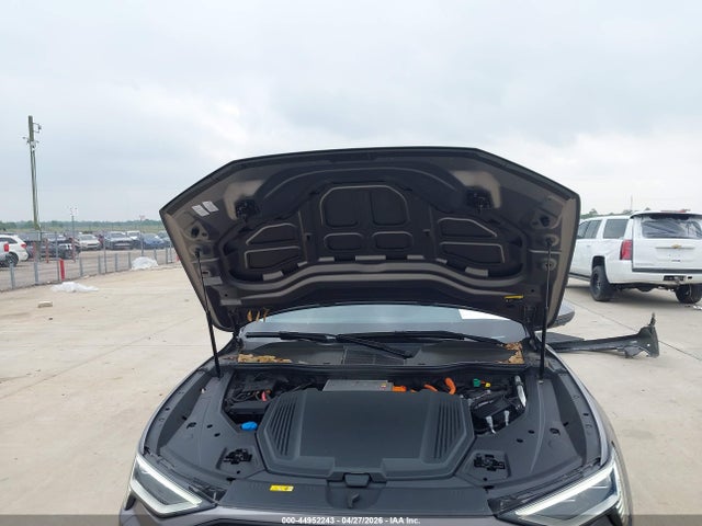 Audi e-tron Premium Quattro