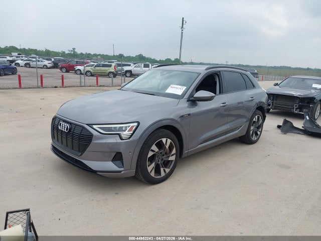 Audi e-tron Premium Quattro