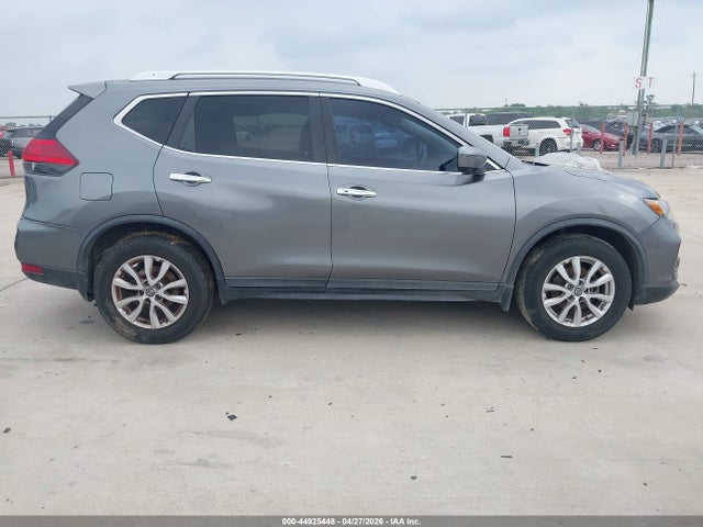 Nissan Rogue Sv