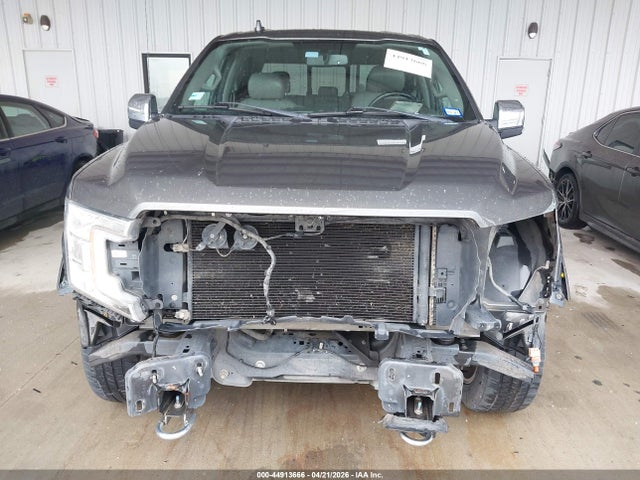Ford F-150 Lariat